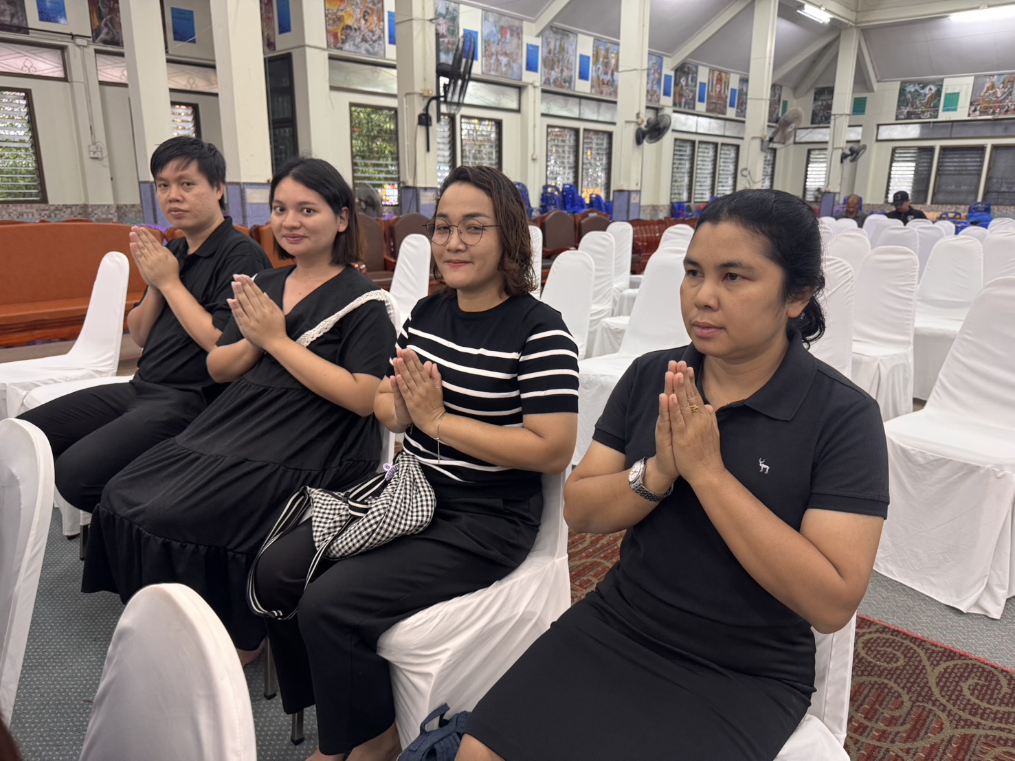 ระวัง ด้วงงวงมะพร้าวชนิดเล็ก และด้วงงวงมะพร้าวชนิดใหญ่ ในมะพร้าว